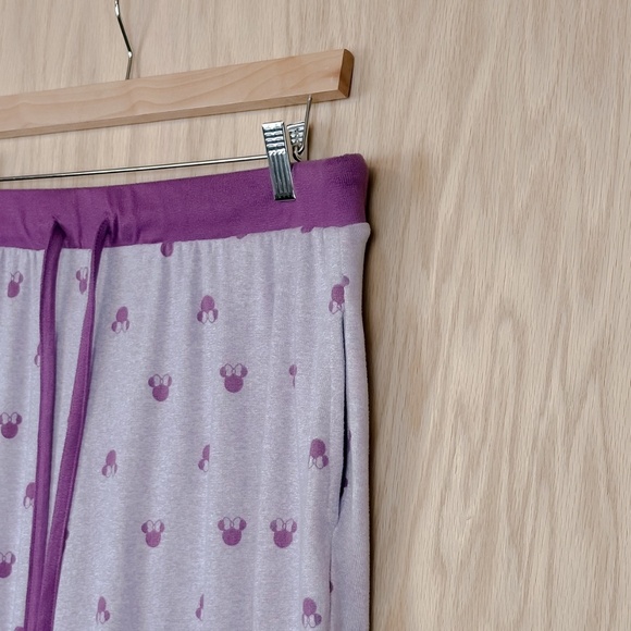 Disney Character Cozy Purple Minnie Mouse Pajama Set - Picture 11 of 16